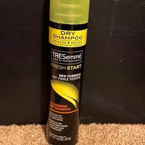 TRESemme dry shampoo